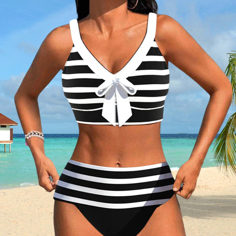 Pruhované bikiny Laluna® s vysokým pasem — pohled 2