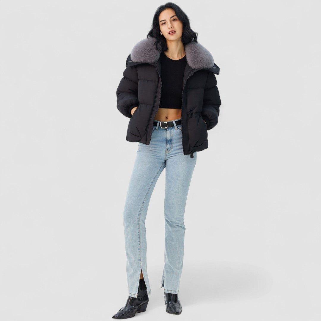 Dokonalý podzimní kabát India — pohled 4
