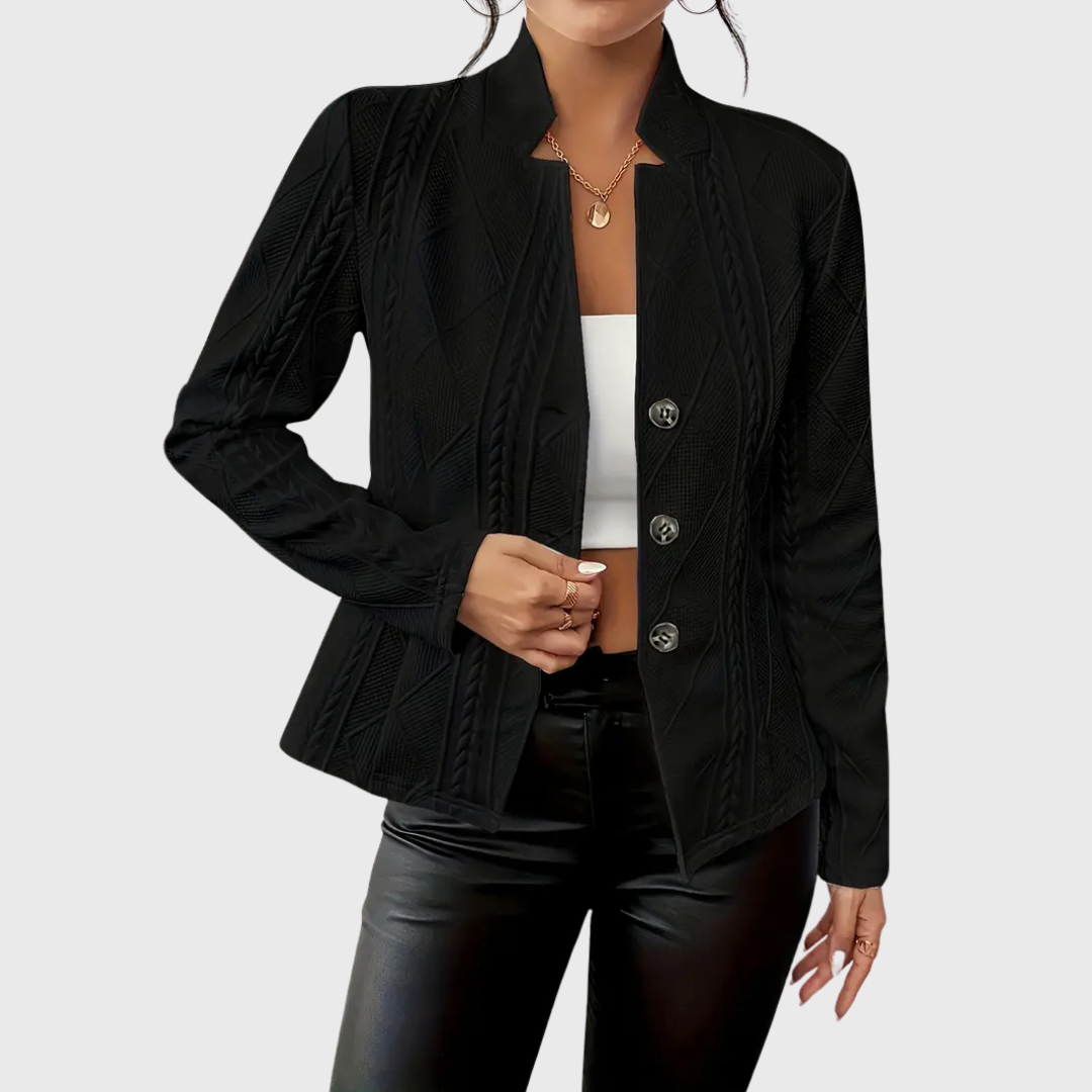 Kabát Hayley s elegantními detaily — pohled 5