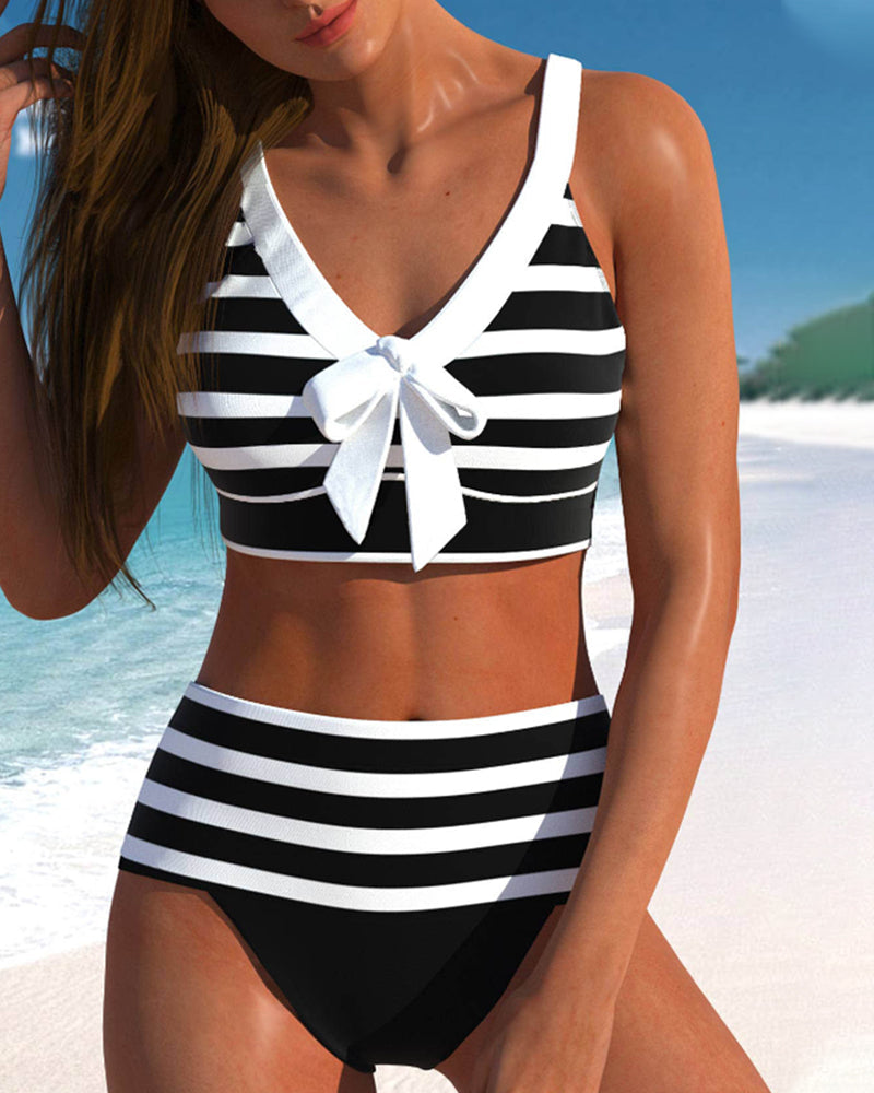 Pruhované bikiny Laluna® s vysokým pasem