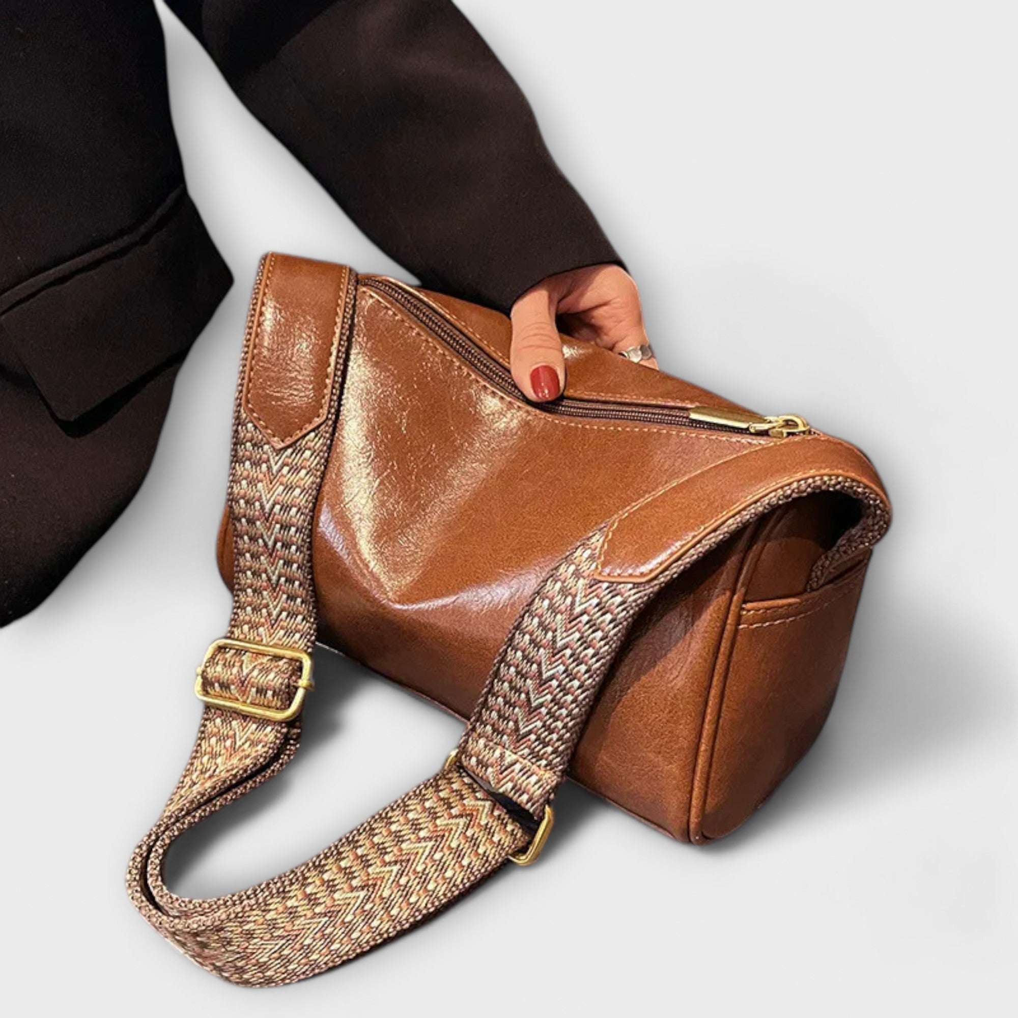 Vintage crossbody kabelka Xylo — pohled 5