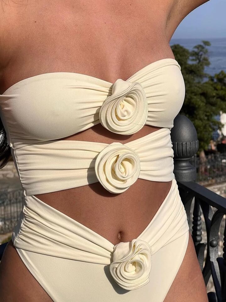 Vysněné plavky Adriana — pohled 7